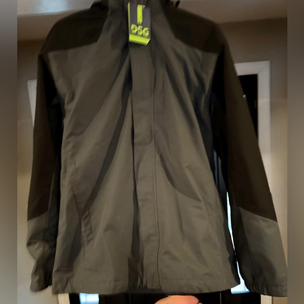 DSG Men's Performance Jacket in Gray